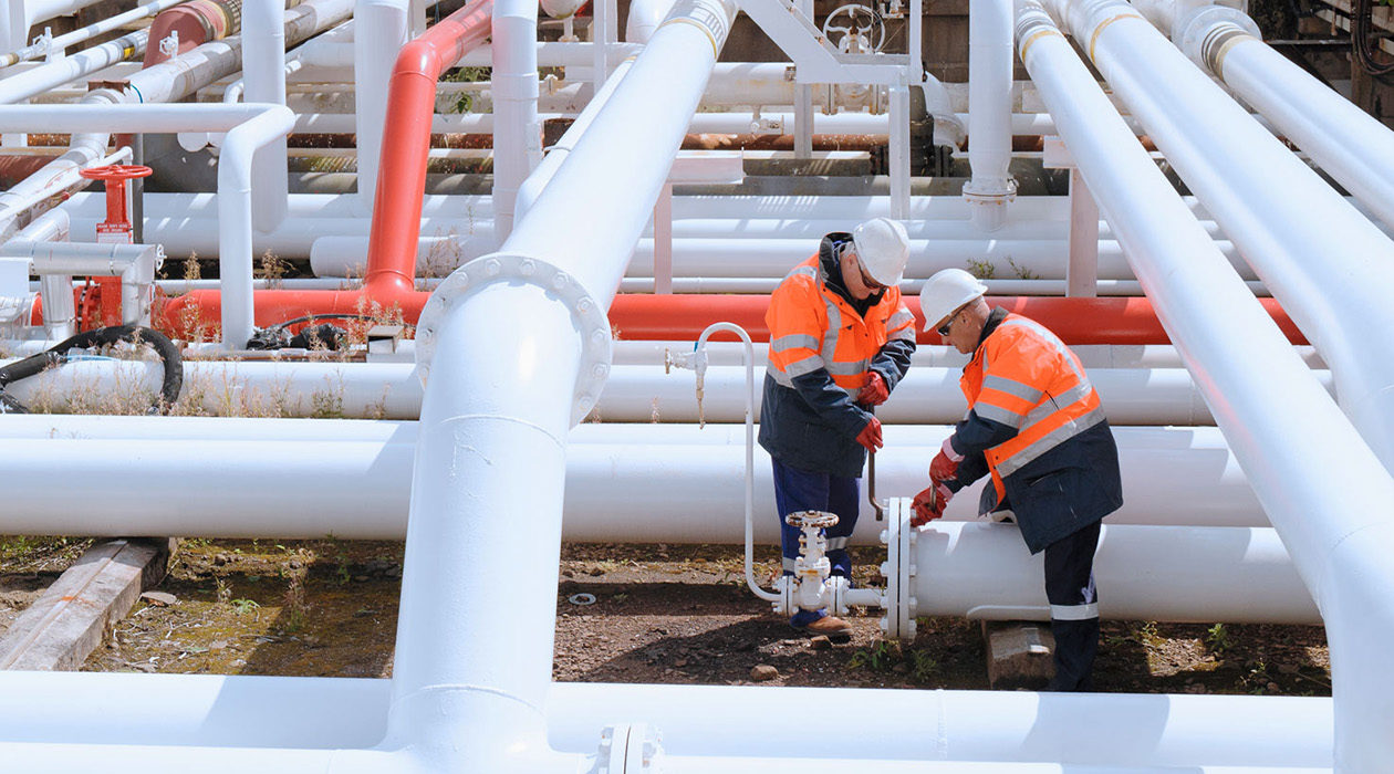 Oil, Gas & Utilities